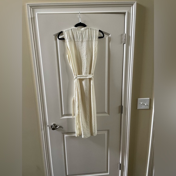 Theory ivory button dress - Picture 5 of 5